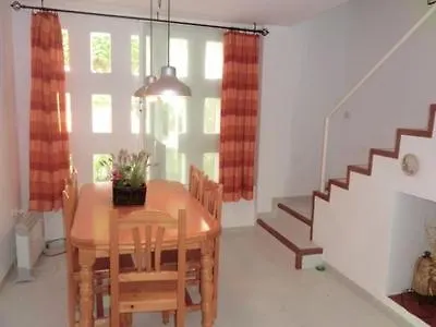 Nyaraló Duplex Isidro *